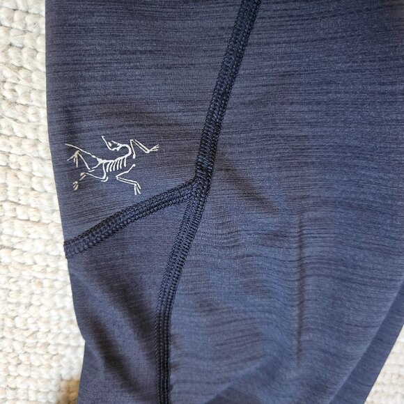 Arc'teryx Cropped Capri Leggings Blue Medium M - Workout Running small flaw(s) - Picture 5 of 9